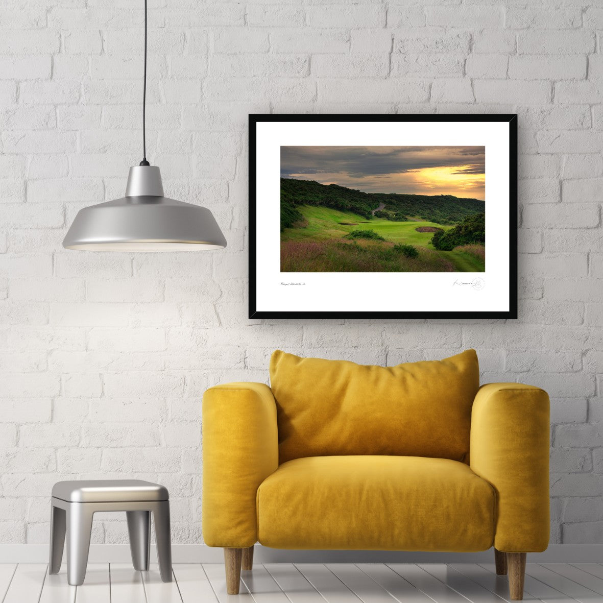 FRAMED PHOTOGRAPH OF ROYAL DORNOCH HOLE 6  BY KEVIN MURRAY