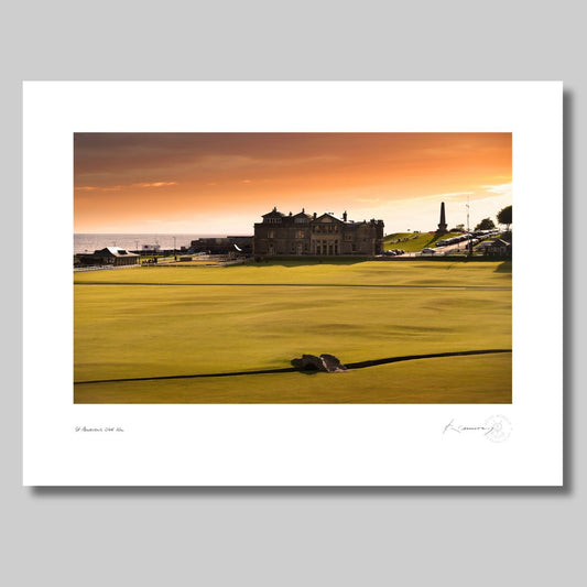 Photography of St Andrews 18th R&A clubhouse kevin murray